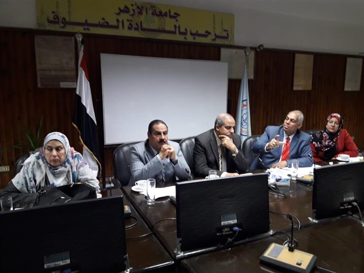 المحرصاوي يبحث الارتقاء بصندوق التكافل في جامعة الأزهر المحرصاوي يبحث الارتقاء بصندوق التكافل في جامعة الأزهر