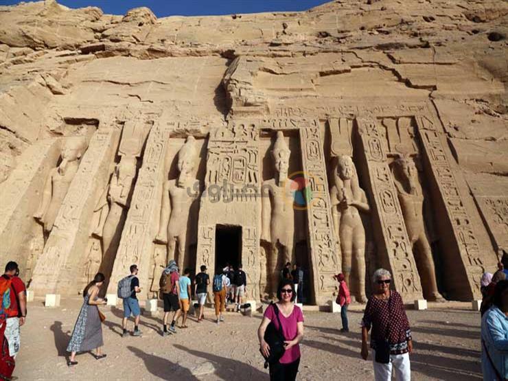 حيرت العالم.. 10 معلومات عن ظاهرة تعامد الشمس على معبد أبوسمبل حيرت العالم.. 10 معلومات عن ظاهرة تعامد الشمس على معبد أبوسمبل