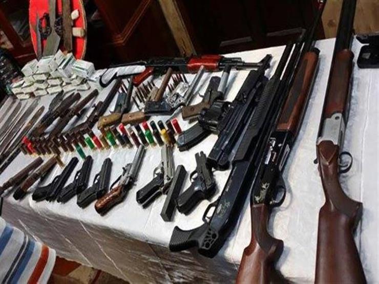 أمن الجيزة يضبط 47 متهما بالاتجار في المخدرات و12 فرد خرطوش أمن الجيزة يضبط 47 متهما بالاتجار في المخدرات و12 فرد خرطوش