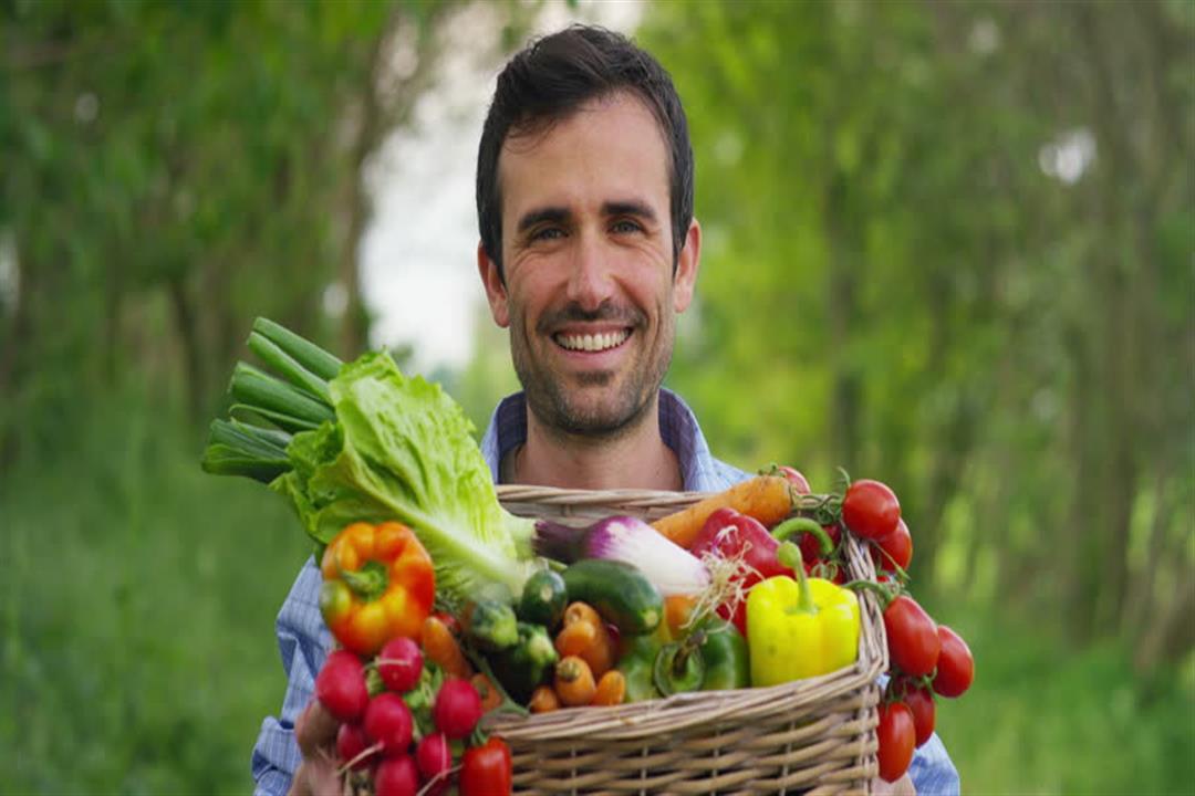 تعاني من انخفاض ضغط الدم في الجو الحار؟.. 10 أطعمة ومشروبات لتجنبه تعاني من انخفاض ضغط الدم في الجو الحار؟.. 10 أطعمة ومشروبات لتجنبه
