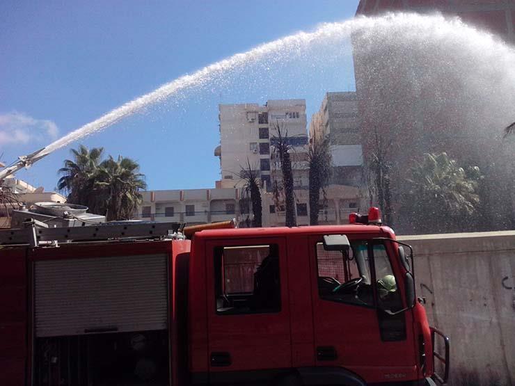 السيطرة على حريق داخل مستشفى الصحة النفسية في الخانكة السيطرة على حريق داخل مستشفى الصحة النفسية في الخانكة