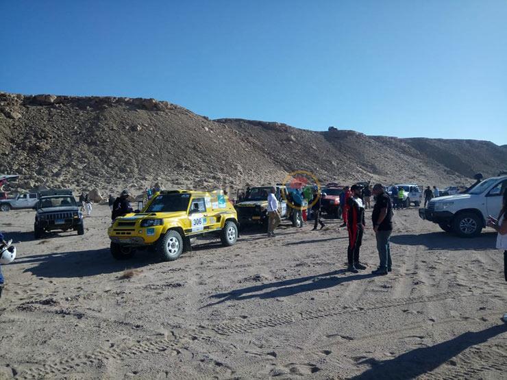 بالفيديو.. كيف يتم تحويل السيارة العادية إلى سيارة راليات؟ "خبير يجيب" بالفيديو.. كيف يتم تحويل السيارة العادية إلى سيارة راليات؟ "خبير يجيب"