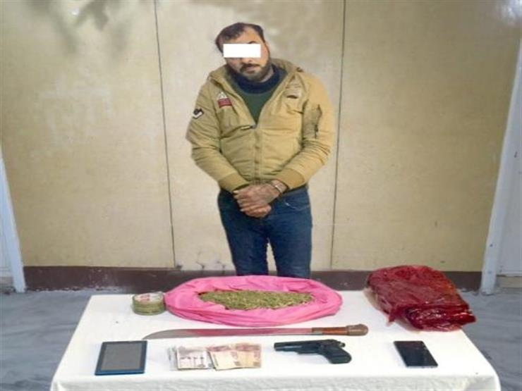 ضبط شخصين بحوزتهما قطعتين سلاح ناري وذخائر وكيلو بانجو في دمياط ضبط شخصين بحوزتهما قطعتين سلاح ناري وذخائر وكيلو بانجو في دمياط