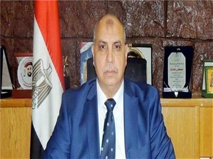 مدير أمن الجيزة يتفقد موقع حريق مصنع زيوت في أكتوبر مدير أمن الجيزة يتفقد موقع حريق مصنع زيوت في أكتوبر