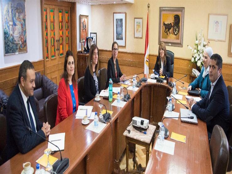 وزيرة التضامن تبحث مع البنك الدولي إنجازات مشروع "تكافل وكرامة" وزيرة التضامن تبحث مع البنك الدولي إنجازات مشروع "تكافل وكرامة"