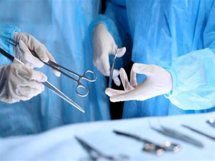 بعد وفاة رجل أعمال هندي.. كيف تتفادى مخاطر عمليات زرع الشعر؟ بعد وفاة رجل أعمال هندي.. كيف تتفادى مخاطر عمليات زرع الشعر؟