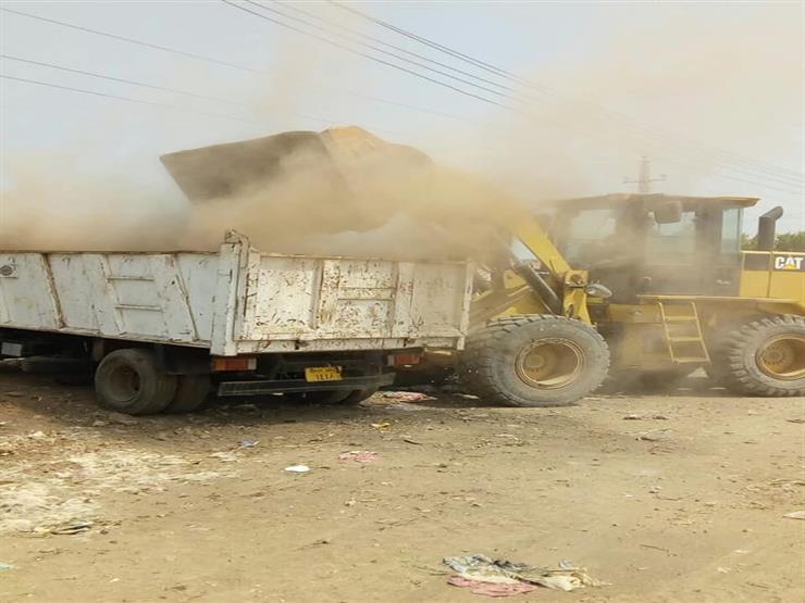 رفع 20 طن قمامة وإزالة 900 لوحة إعلانية في أكتوبر رفع 20 طن قمامة وإزالة 900 لوحة إعلانية في أكتوبر