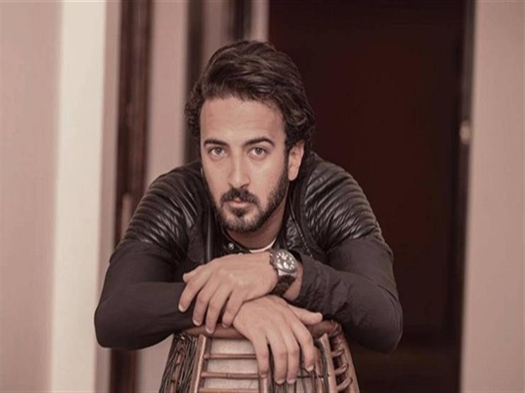 بعد اعتذاره وتدخل نجوم الفن.. محمد مهران ينشر أول صورة مع خطيبته بعد اعتذاره وتدخل نجوم الفن.. محمد مهران ينشر أول صورة مع خطيبته