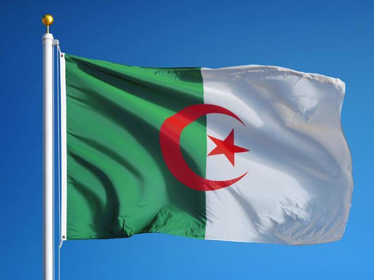 الحكومة الجزائرية: لا تعليمات لقوات الأمن بقمع المسيرات الشعبية الحكومة الجزائرية: لا تعليمات لقوات الأمن بقمع المسيرات الشعبية