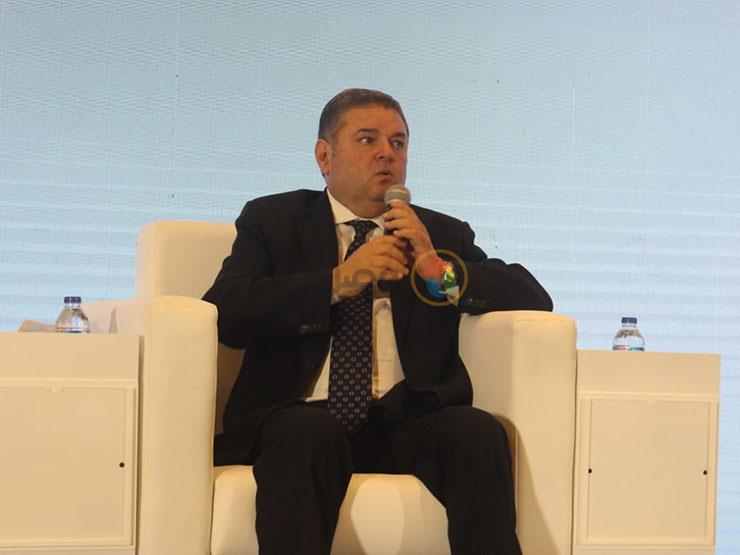 توفيق: طرح حصص إضافية من شركتي أبو قير والإسكندرية للحاويات قبل العيد توفيق: طرح حصص إضافية من شركتي أبو قير والإسكندرية للحاويات قبل العيد