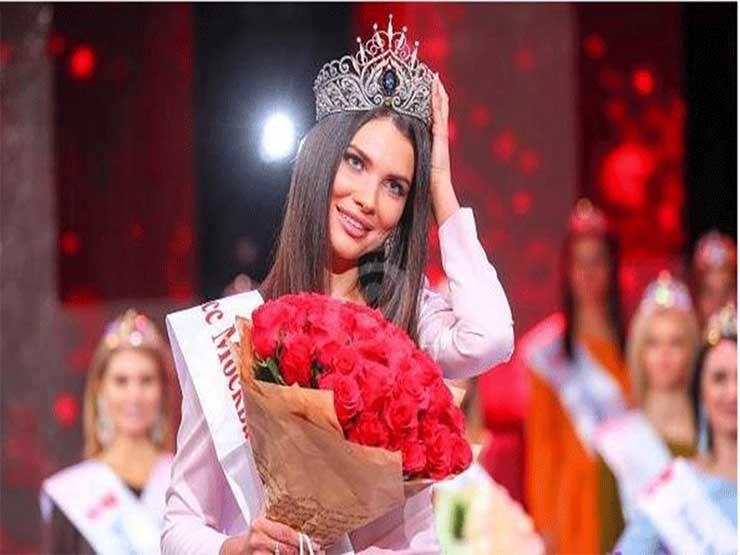 تجريد ملكة جمال موسكو من لقبها وتاجها تجريد ملكة جمال موسكو من لقبها وتاجها