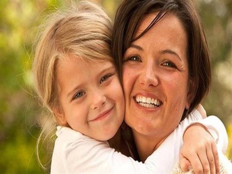 7 أشياء تتغير في علاقتك مع والدتك مع الزمن 7 أشياء تتغير في علاقتك مع والدتك مع الزمن
