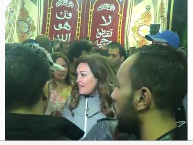 بالفيديو| فرحة نهال عنبر بعد فوزها في انتخابات نقابة "الممثلين" بالفيديو| فرحة نهال عنبر بعد فوزها في انتخابات نقابة "الممثلين"