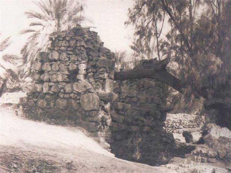 بئر "البُصة" بالمدينة.. فيها غسل النبي رأسه وصب الماء به بئر "البُصة" بالمدينة.. فيها غسل النبي رأسه وصب الماء به