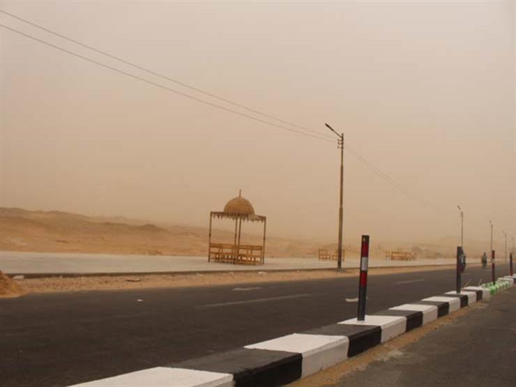المرور: إغلاق طريق (رأس غارب - الشيخ فضل) بسبب عاصفة ترابية المرور: إغلاق طريق (رأس غارب - الشيخ فضل) بسبب عاصفة ترابية