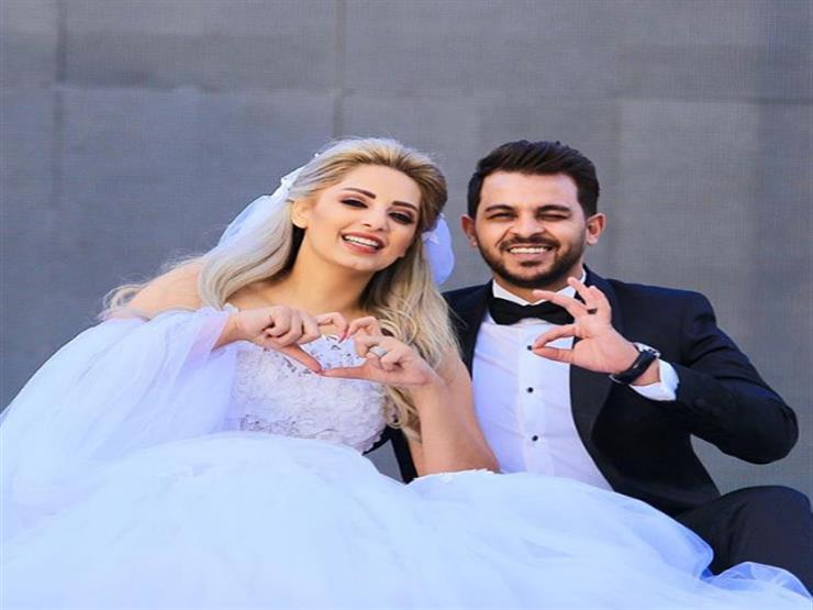 محمد رشاد يغني "برج الحوت" لمي حلمي محمد رشاد يغني "برج الحوت" لمي حلمي