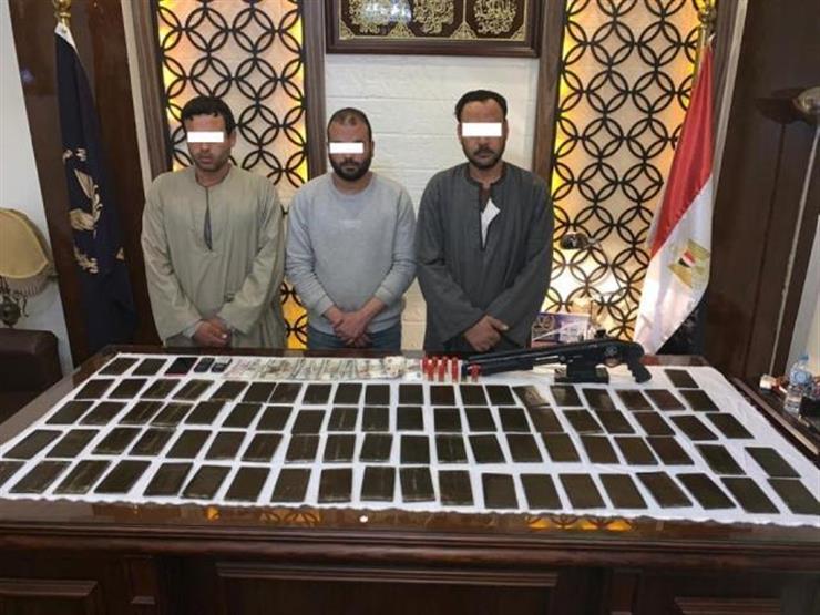 ضبط 3 عاطلين كونوا تشكيلًا للاتجار في المواد المخدرة بالقليوبية ضبط 3 عاطلين كونوا تشكيلًا للاتجار في المواد المخدرة بالقليوبية