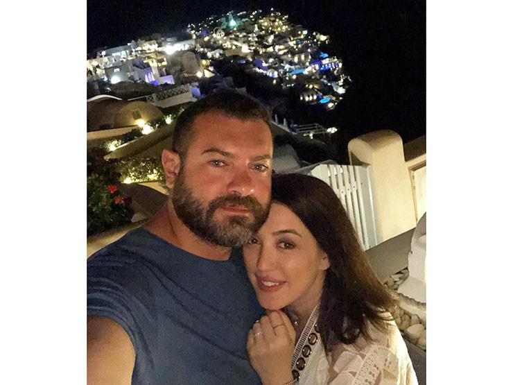 صورة| عمرو يوسف يهنىء زوجته كندة علوش بعيد ميلادها صورة| عمرو يوسف يهنىء زوجته كندة علوش بعيد ميلادها