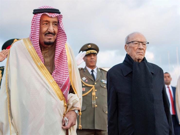 الرئيس التونسي والعاهل السعودي يعقدان جلستي محادثات لبحث تعزيز التعاون المشترك الرئيس التونسي والعاهل السعودي يعقدان جلستي محادثات لبحث تعزيز التعاون المشترك