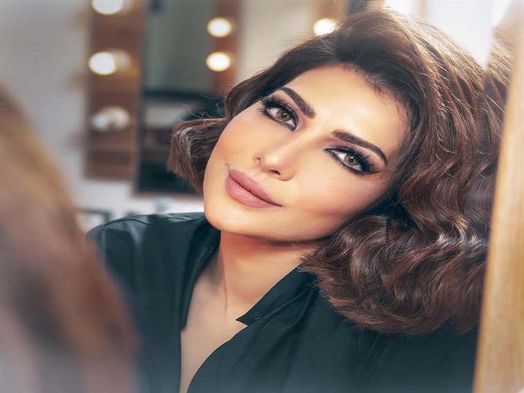 بالفيديو| تغني بالصعيدي.. أصالة تكشف عن برومو أحدث كليباتها "بنت أكابر" بالفيديو| تغني بالصعيدي.. أصالة تكشف عن برومو أحدث كليباتها "بنت أكابر"