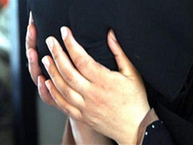 ضبط ربة منزل بحوزتها كيلو ونصف حشيش في شبرا الخيمة ضبط ربة منزل بحوزتها كيلو ونصف حشيش في شبرا الخيمة