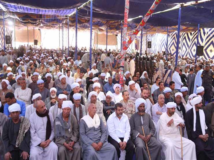 الأمن ينجح في إنهاء خصومة ثأرية بين عائلتين في قنا الأمن ينجح في إنهاء خصومة ثأرية بين عائلتين في قنا