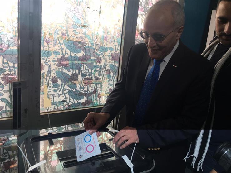 وزير الإنتاج الحربي عقب الإدلاء بصوته: الشعب المصري يعبر عن إرادته ورسالته بالمشاركة وزير الإنتاج الحربي عقب الإدلاء بصوته: الشعب المصري يعبر عن إرادته ورسالته بالمشاركة