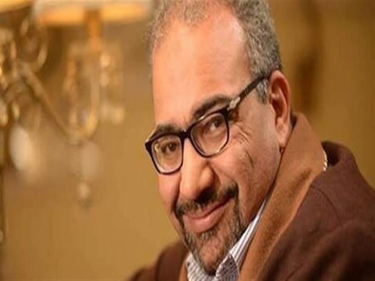 محمد رشاد مع بيومي فؤاد في الاستوديو: "تعبتني معاك ياعم بيومي" محمد رشاد مع بيومي فؤاد في الاستوديو: "تعبتني معاك ياعم بيومي"