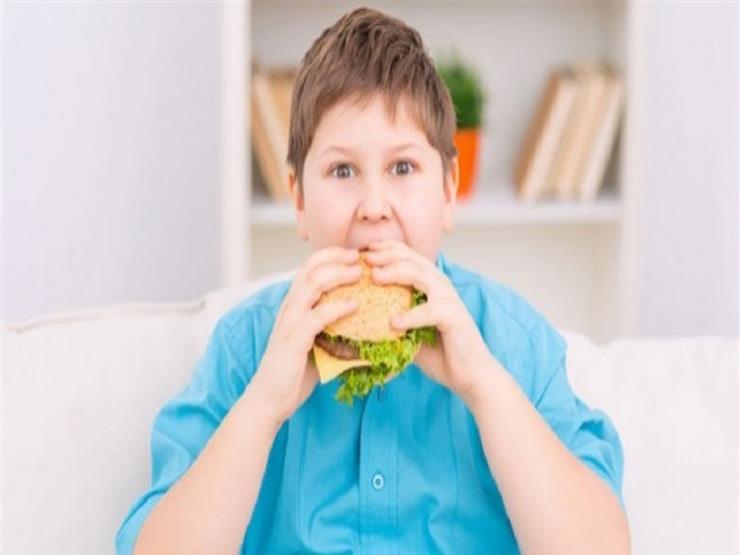 هل قصور الغدة الدرقية تسبب السمنة لدى طفلك؟ هل قصور الغدة الدرقية تسبب السمنة لدى طفلك؟
