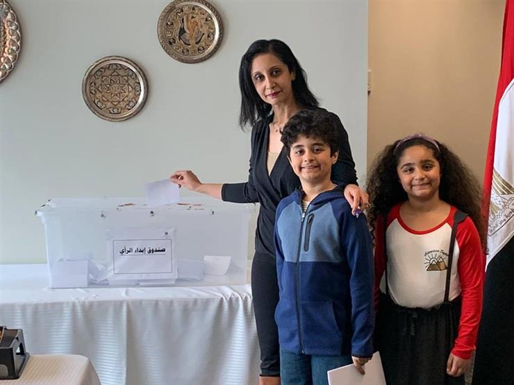 لمشاركتهم في الاستفتاء.. نائب يوجه الشكر لرؤساء الجاليات المصرية بالخارج لمشاركتهم في الاستفتاء.. نائب يوجه الشكر لرؤساء الجاليات المصرية بالخارج