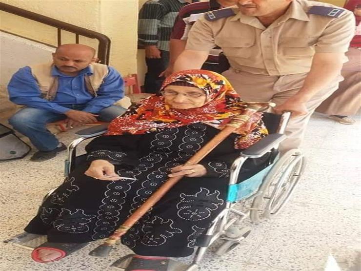 بطريقة برايل.. مُسنة بطريقة برايل.. مُسنة
