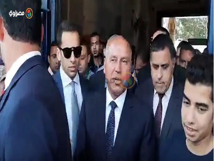 "لازم تدفعي".. كيف رد كامل الوزير على "أم مريض توحد" طلبت تخفيض تذكرتها؟ "لازم تدفعي".. كيف رد كامل الوزير على "أم مريض توحد" طلبت تخفيض تذكرتها؟