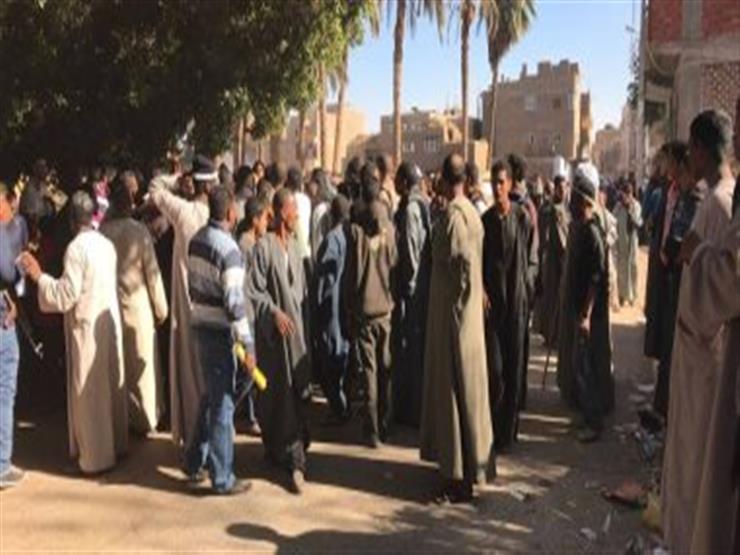 بسبب لعبة "العصا".. مصرع شخصين في مشاجرة بين عائلتين بالأقصر بسبب لعبة "العصا".. مصرع شخصين في مشاجرة بين عائلتين بالأقصر