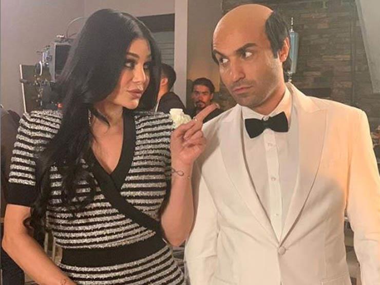 أحمد فهمي "أصلع" بصحبة هيفاء وهبي في "الواد سيد الشحات" أحمد فهمي "أصلع" بصحبة هيفاء وهبي في "الواد سيد الشحات"