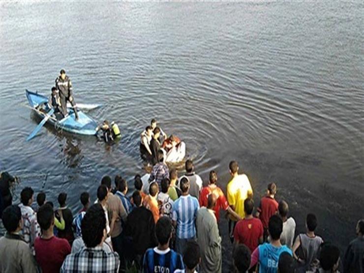 30 دقيقة بحث في أعماق النيل لانتشال "غريق العياط" 30 دقيقة بحث في أعماق النيل لانتشال "غريق العياط"