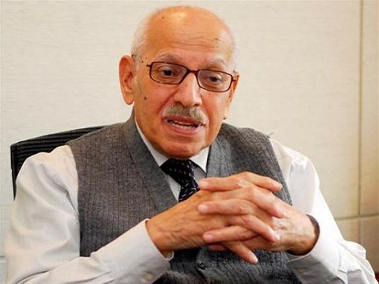أحمد كمال أبوالمجد.. رحيل شاهد عصور الثورات -"بروفايل" أحمد كمال أبوالمجد.. رحيل شاهد عصور الثورات -"بروفايل"