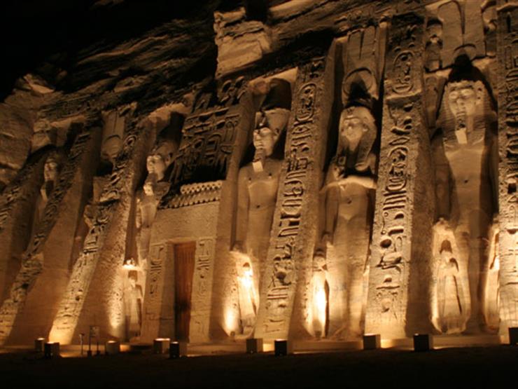 اليوم.. عروض الصوت والضوء مجانا بأسوان بمناسبة يوم اليتيم اليوم.. عروض الصوت والضوء مجانا بأسوان بمناسبة يوم اليتيم