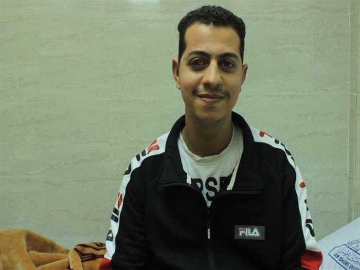 من أمريكا إلى "الدمرداش".. مصراوي يرصد رحلة زراعة أول قرنية صناعية في مصر من أمريكا إلى "الدمرداش".. مصراوي يرصد رحلة زراعة أول قرنية صناعية في مصر