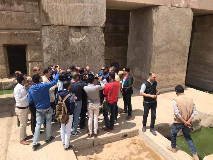 تكلفت 42 مليون.. وزير الآثار يكشف عن أعمال التطوير بـ"أبيدوس" تكلفت 42 مليون.. وزير الآثار يكشف عن أعمال التطوير بـ"أبيدوس"