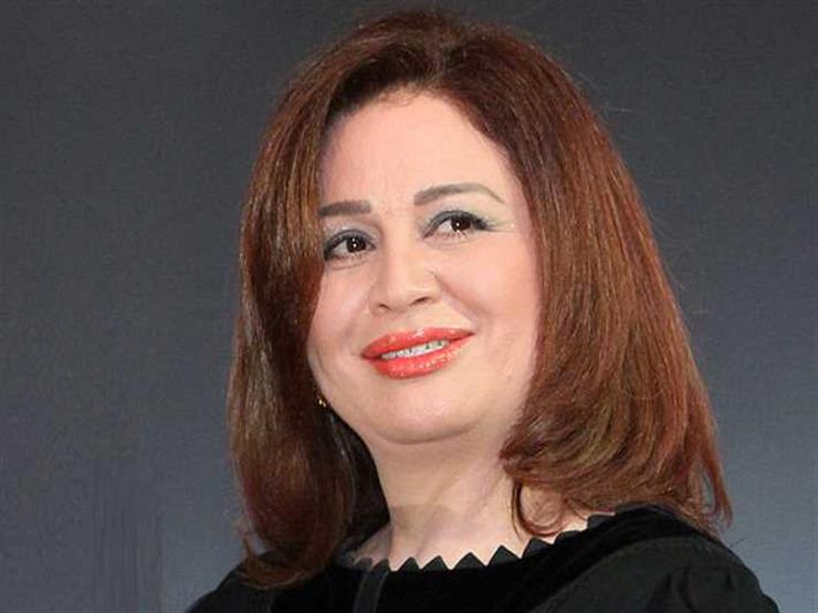 إلهام شاهين تدافع عن زيارتها لضريح الإمام الشيعي موسى الكاظمي إلهام شاهين تدافع عن زيارتها لضريح الإمام الشيعي موسى الكاظمي