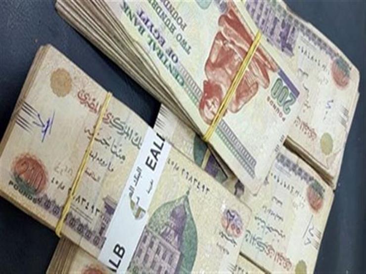 أمانة مجند.. إعادة حقيبة بداخلها 5 آلاف جنيه لطالب فقدها في المترو أمانة مجند.. إعادة حقيبة بداخلها 5 آلاف جنيه لطالب فقدها في المترو