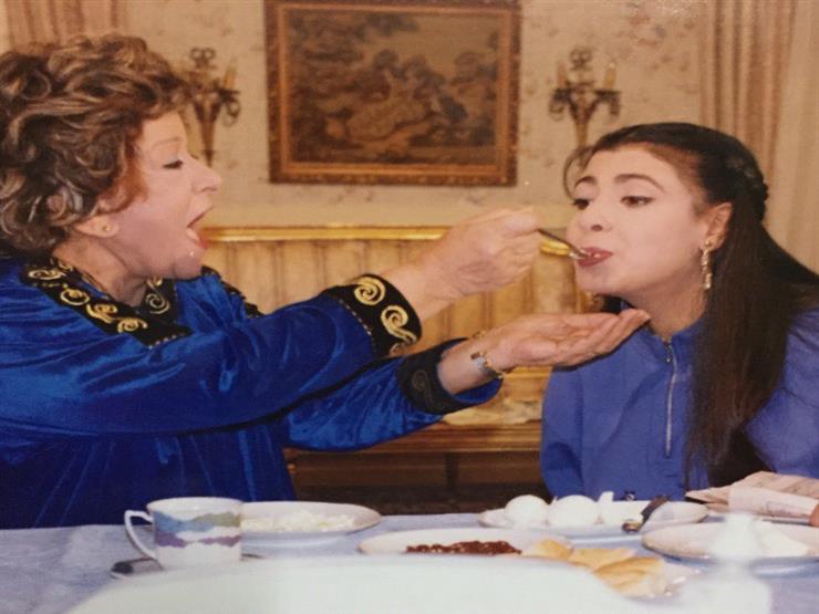 نشوى مصطفى تنشر صورة مع سناء جميل: "اتربينا على إيد أساتذة كبار" نشوى مصطفى تنشر صورة مع سناء جميل: "اتربينا على إيد أساتذة كبار"