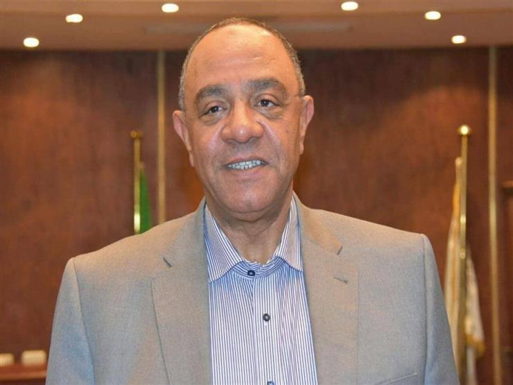 غرفة الجيزة تدعو مصلحة الضرائب لوضع أسس جديدة لمحاسبة تجار المحمول غرفة الجيزة تدعو مصلحة الضرائب لوضع أسس جديدة لمحاسبة تجار المحمول