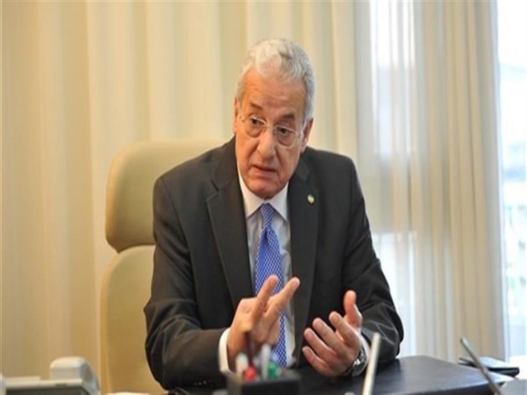 رئيس "المقاولون العرب": عملنا 24 ساعة دون توقف لخروج محور "روض الفرج" للنور رئيس "المقاولون العرب": عملنا 24 ساعة دون توقف لخروج محور "روض الفرج" للنور