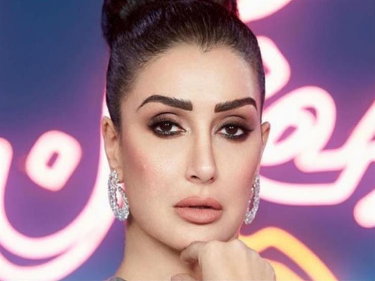 غادة عبدالرازق: فكرت في الانتحار وأذهب لطبيب نفسي منذ 18 عامًا غادة عبدالرازق: فكرت في الانتحار وأذهب لطبيب نفسي منذ 18 عامًا