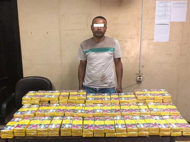ضبط شخص بحوزته 650 ألف قطعة ألعاب نارية بالجمالية ضبط شخص بحوزته 650 ألف قطعة ألعاب نارية بالجمالية