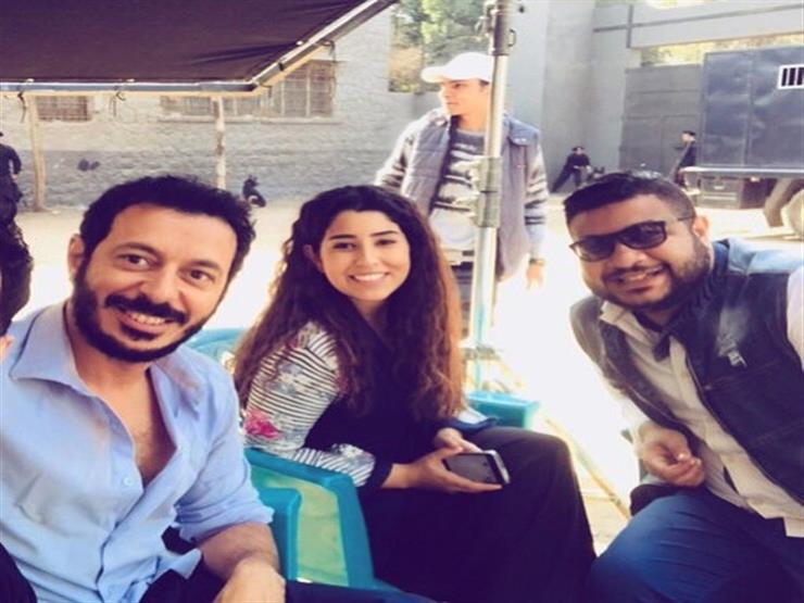 أيتن عامر تهنئ مصطفى شعبان بعيد ميلاده أيتن عامر تهنئ مصطفى شعبان بعيد ميلاده