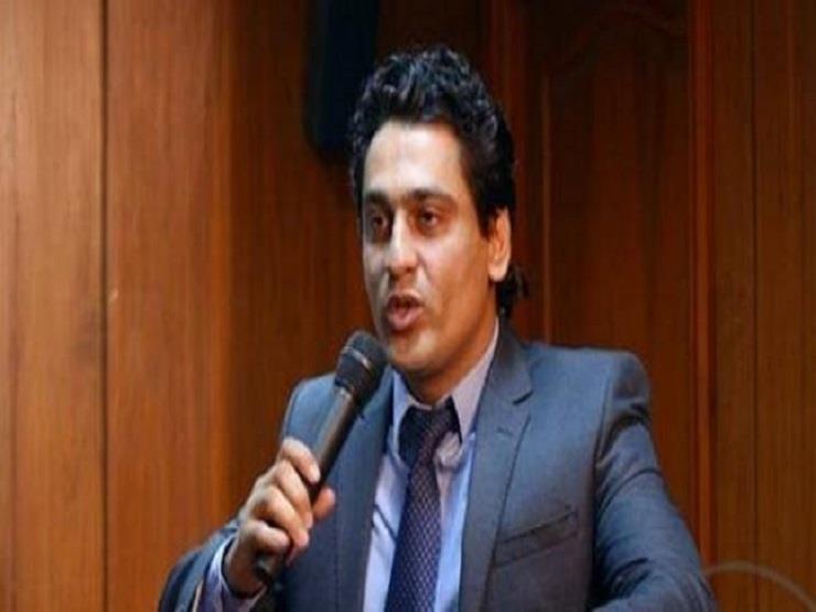 إتاحة كمامات "N95" وجراحية وواقي وجه وكحول بـ"الصحفيين" إتاحة كمامات "N95" وجراحية وواقي وجه وكحول بـ"الصحفيين"