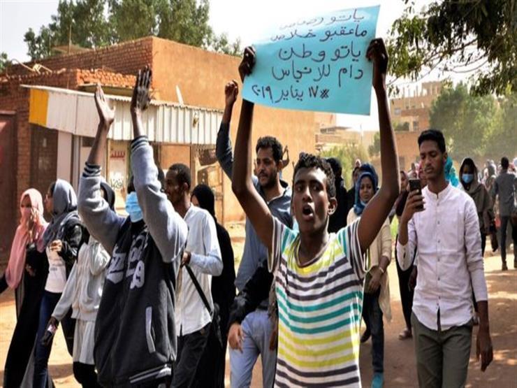 قوى الاحتجاج في السودان تدعو لاضراب عام ردا على تعثر مفاوضاتها مع الجيش قوى الاحتجاج في السودان تدعو لاضراب عام ردا على تعثر مفاوضاتها مع الجيش