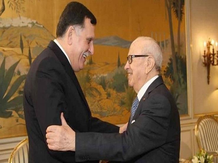 السبسي يبحث مع فايز السراج مستجدات الأوضاع على الساحة الليبية السبسي يبحث مع فايز السراج مستجدات الأوضاع على الساحة الليبية